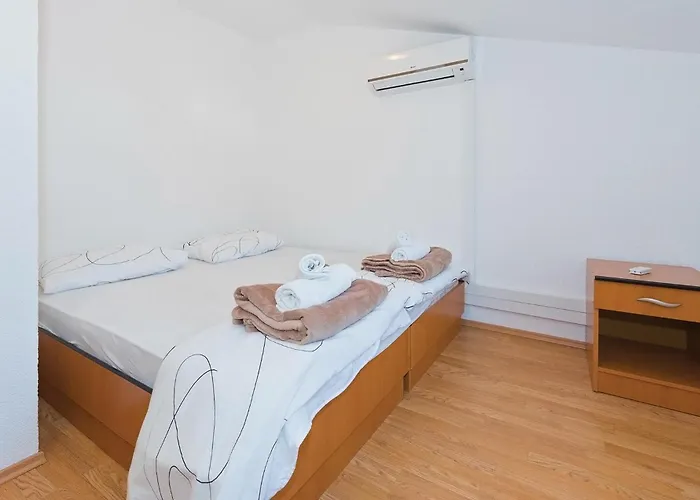 Amazing In With Swimming Pool * Bilice